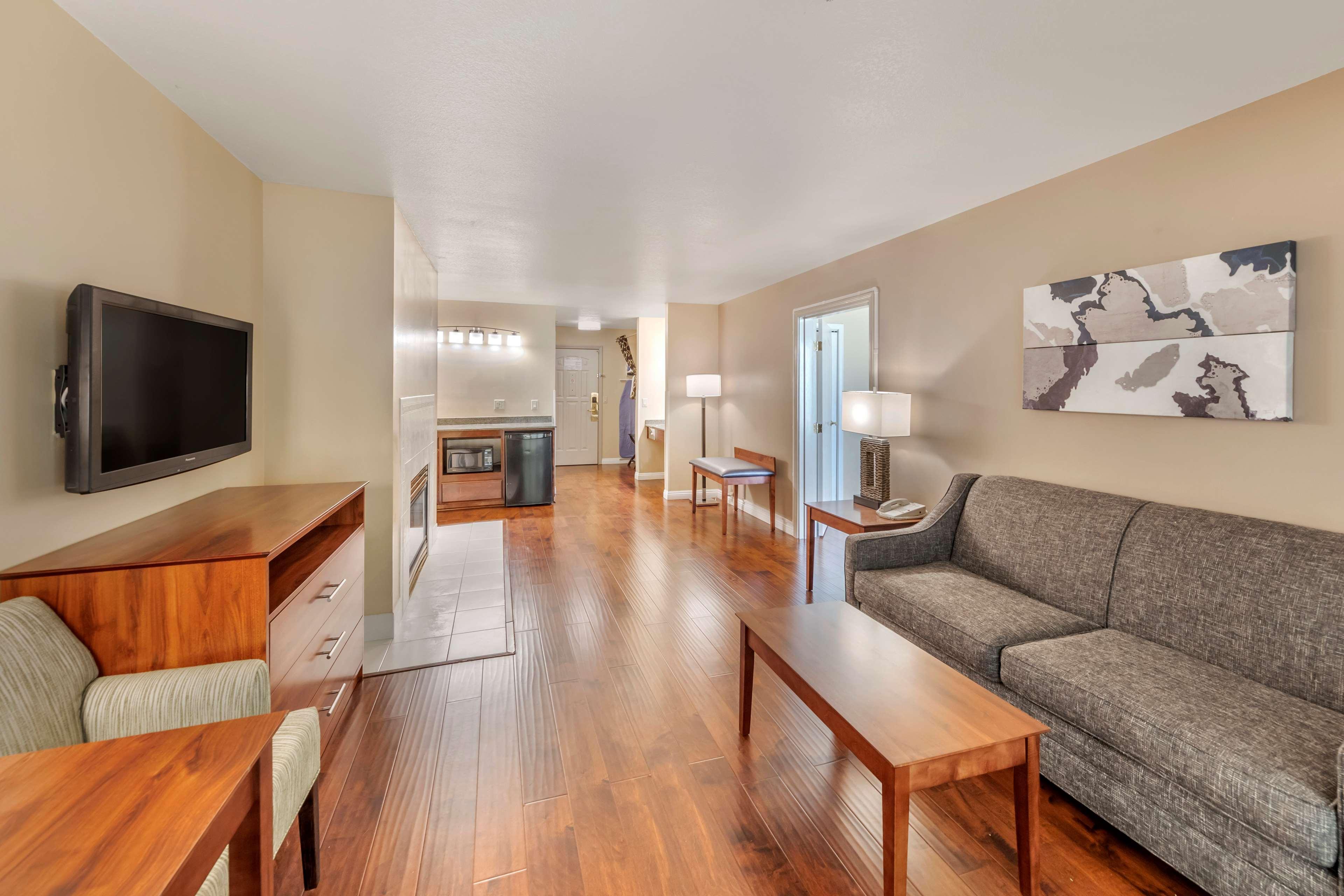 Best Western Plus John Jay Inn & Suites Palmdale Kültér fotó