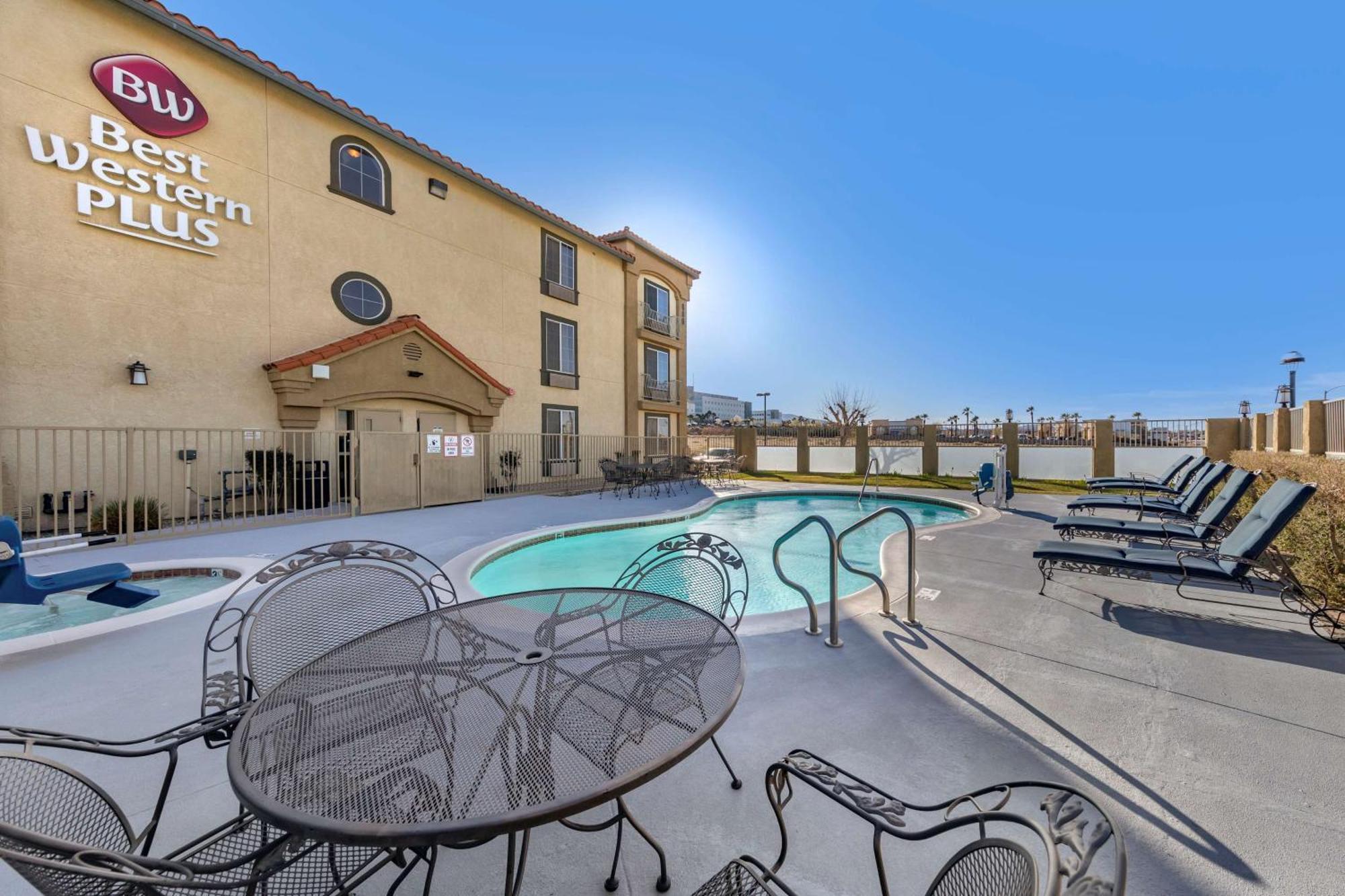 Best Western Plus John Jay Inn & Suites Palmdale Kültér fotó
